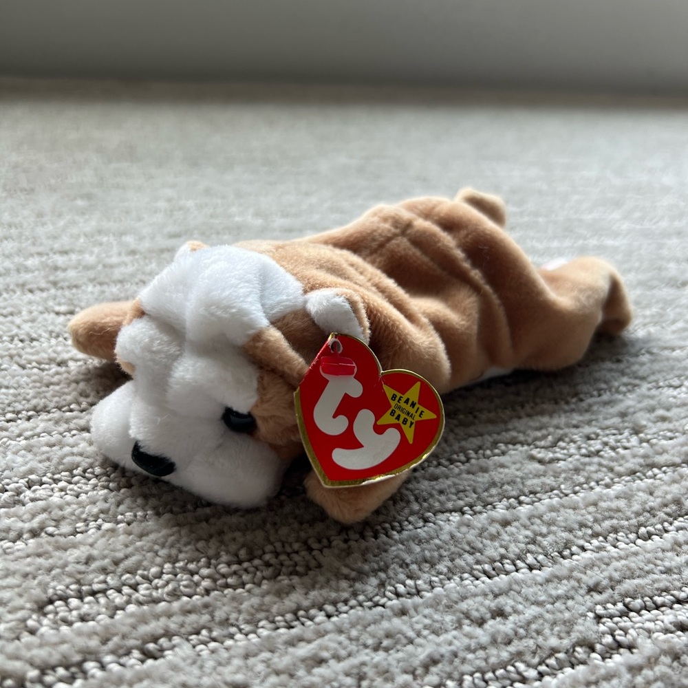 Ty Beanie Babies Wrinkles the Bulldog